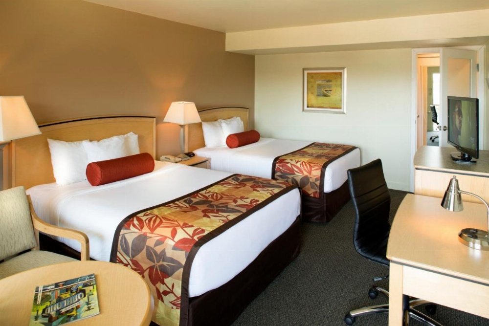 Room image 4